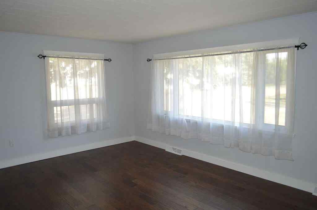 MLS® A2251342 - 4817 50 Avenue  in NONE Killam, Residential