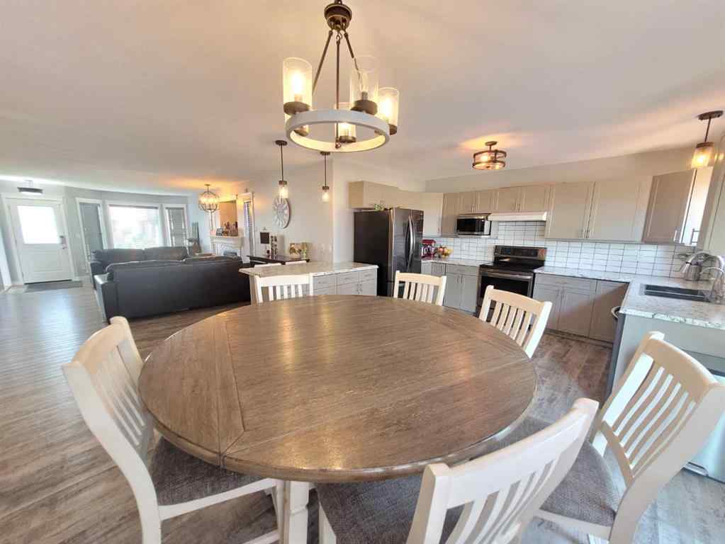 MLS® A2251343 - 8801 125 Avenue  in Crystal Lake Estates Grande Prairie, Residential