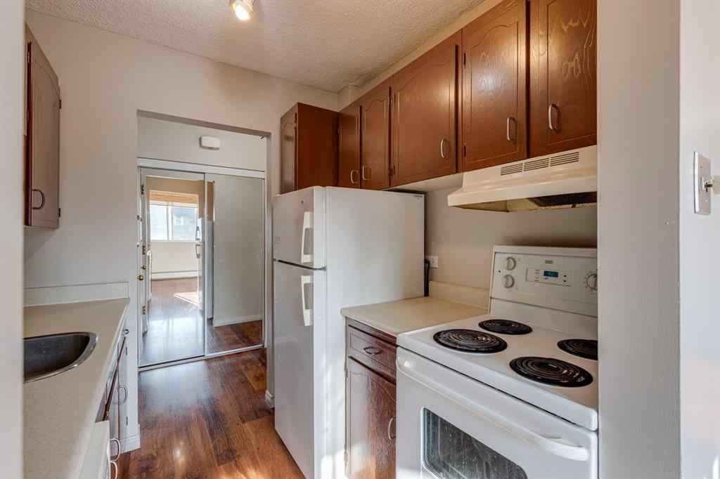 MLS® A2251344 - Unit #202 1502 21 Avenue SW in Bankview Calgary, Residential