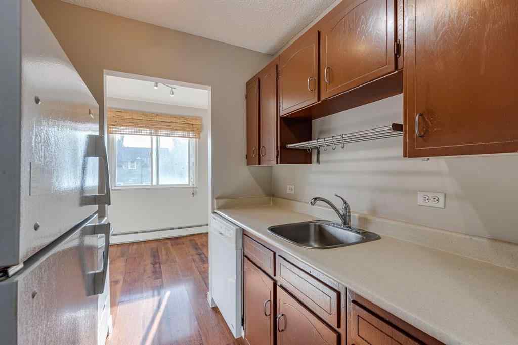 MLS® A2251344 - Unit #202 1502 21 Avenue SW in Bankview Calgary, Residential