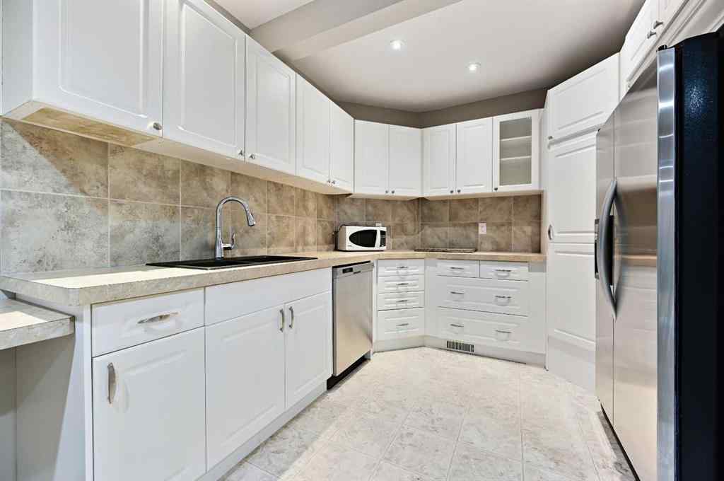 MLS® A2251346 - 402 Mt Douglas Place SE in McKenzie Lake Calgary, Residential