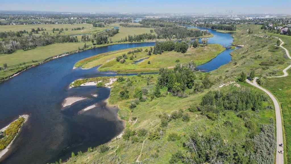 MLS® A2251346 - 402 Mt Douglas Place SE in McKenzie Lake Calgary, Residential