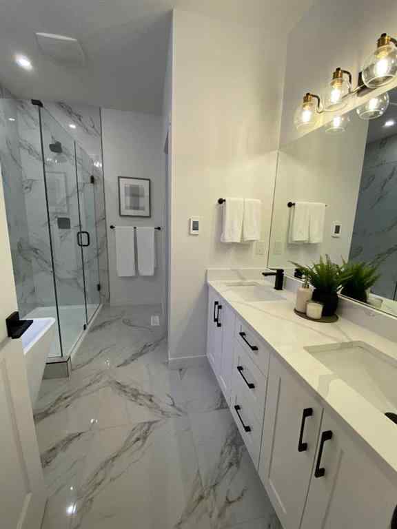 MLS® A2251349 - 727 Mandalay Avenue NW in NONE Carstairs, Residential