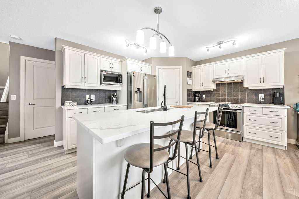 MLS® A2251350 - 20 Sherwood Rise NW in Sherwood Calgary, Residential