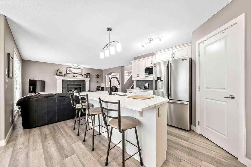 MLS® A2251350 - 20 Sherwood Rise NW in Sherwood Calgary, Residential