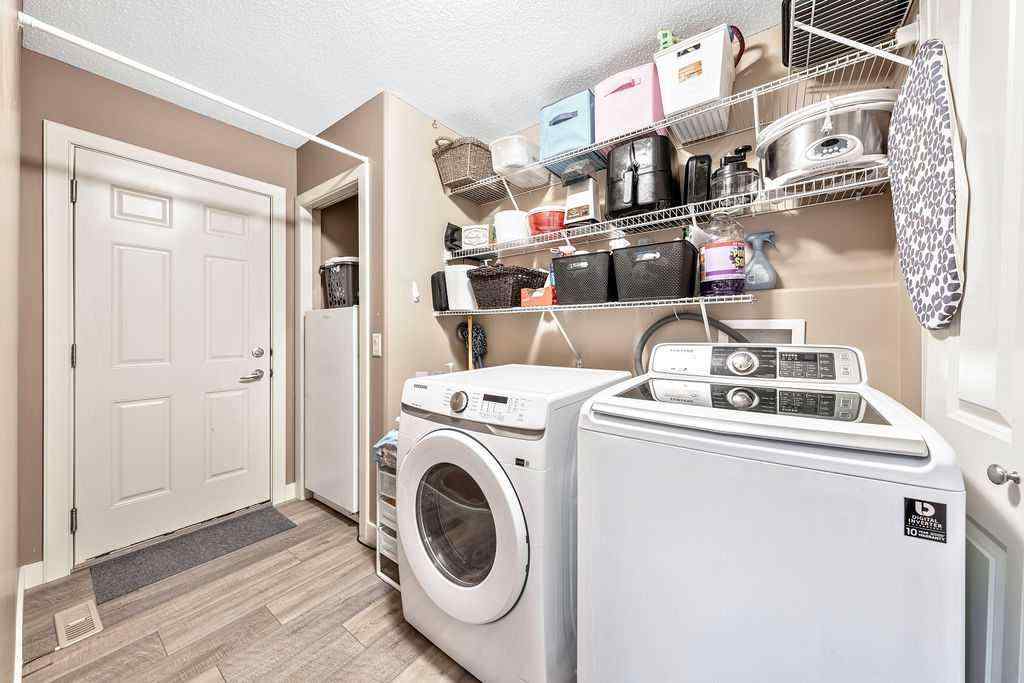 MLS® A2251350 - 20 Sherwood Rise NW in Sherwood Calgary, Residential