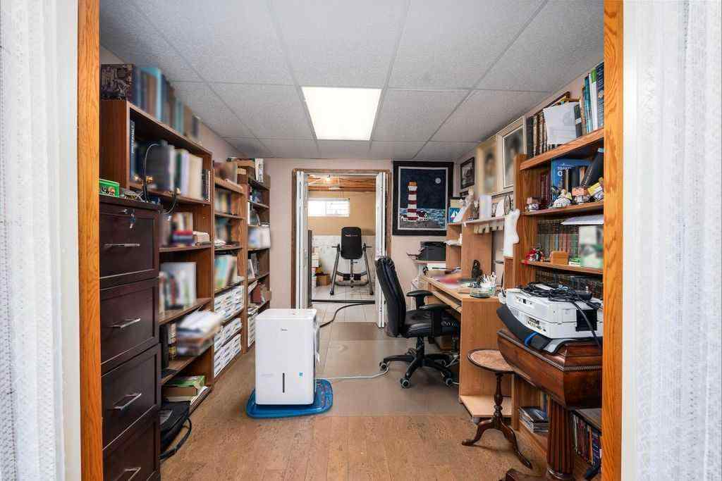 MLS® A2251353 - 5704 35 Avenue  in Enevold Camrose, Residential