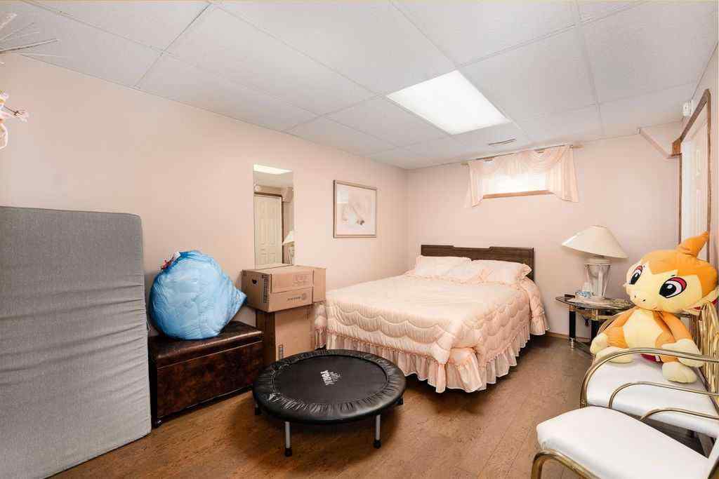 MLS® A2251353 - 5704 35 Avenue  in Enevold Camrose, Residential