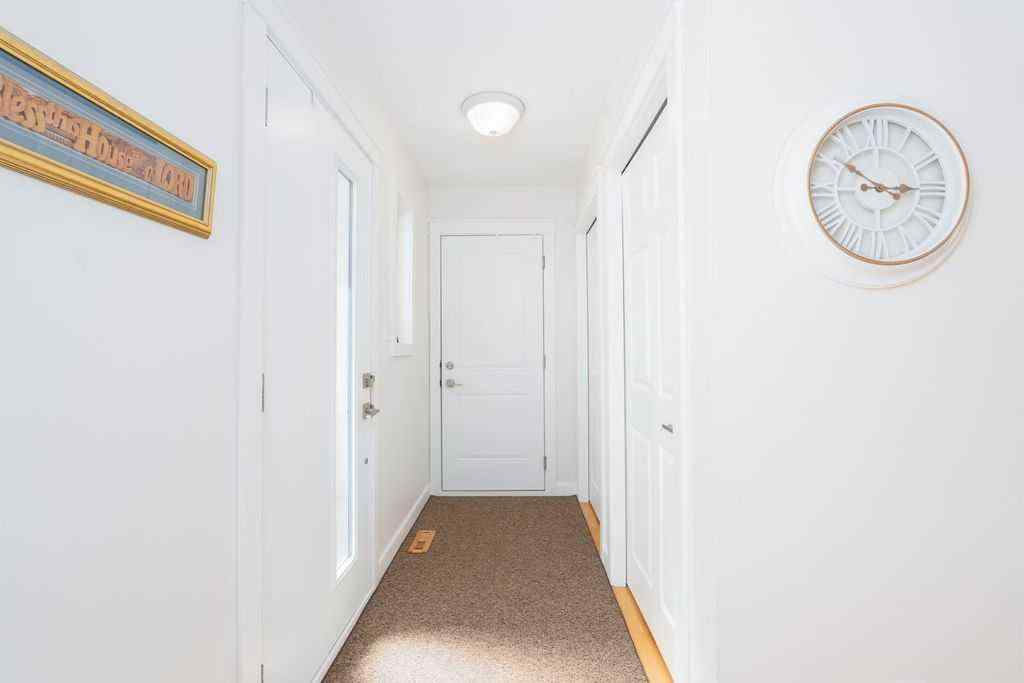 MLS® A2251353 - 5704 35 Avenue  in Enevold Camrose, Residential