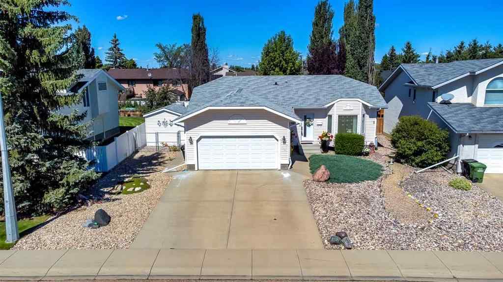 MLS® A2251353 - 5704 35 Avenue  in Enevold Camrose, Residential