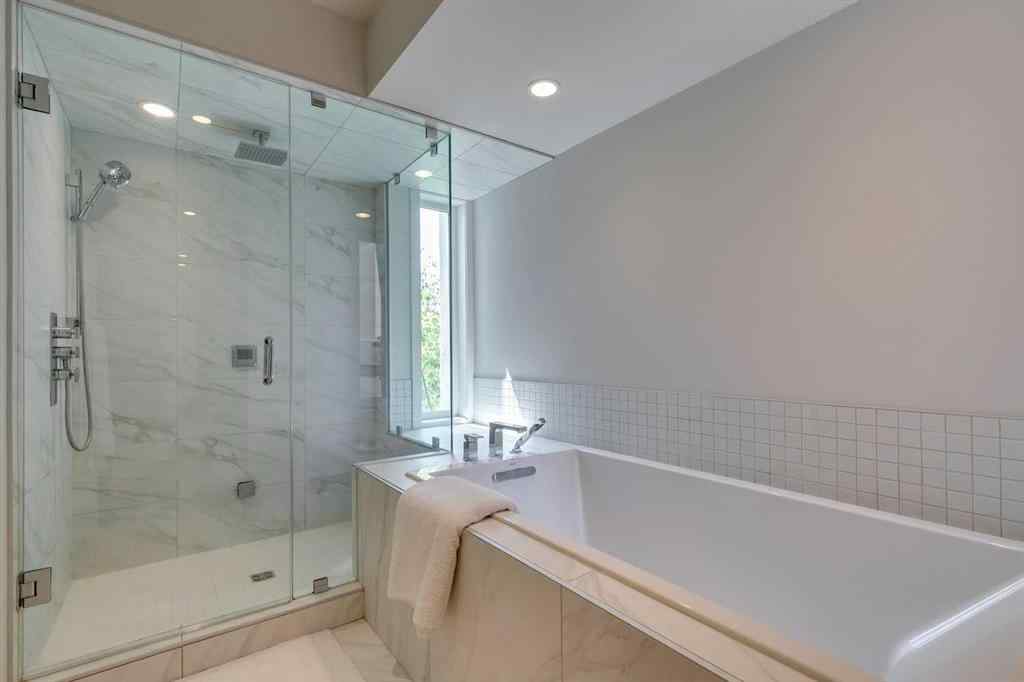 MLS® A2251357 - 1710 35 Avenue SW in Altadore Calgary, Residential