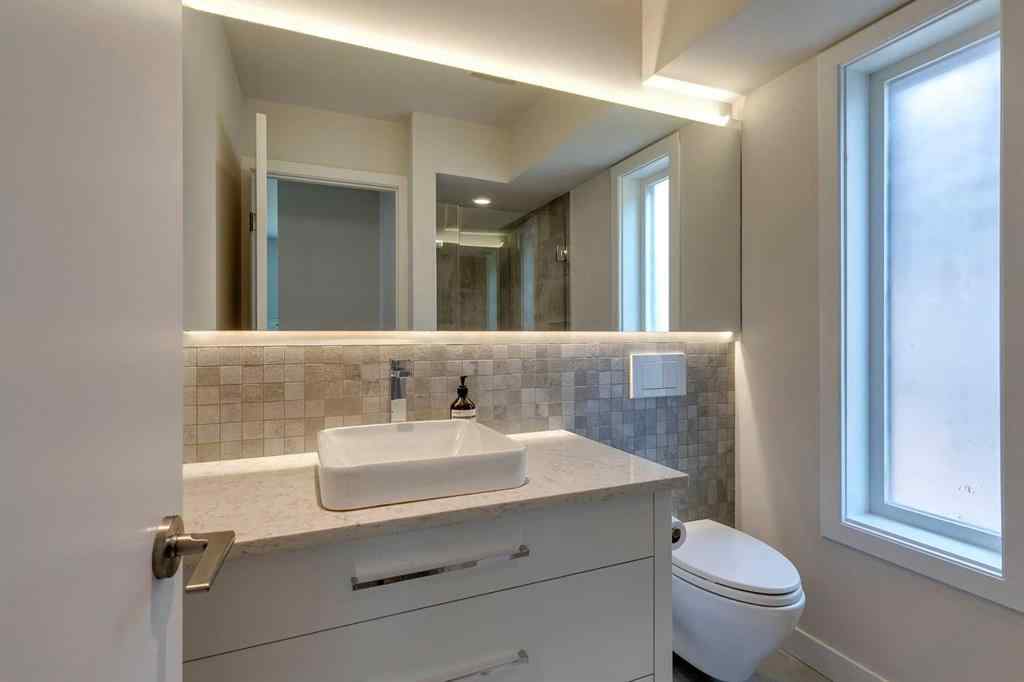 MLS® A2251357 - 1710 35 Avenue SW in Altadore Calgary, Residential