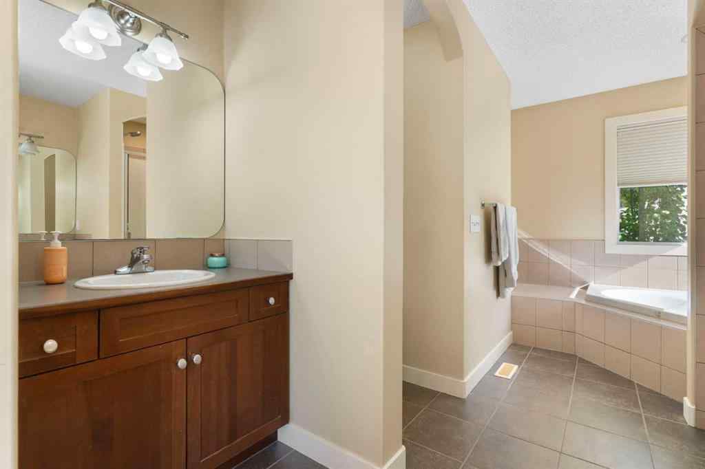 MLS® A2251358 - 46 Tuscany Glen Way NW in Tuscany Calgary, Residential