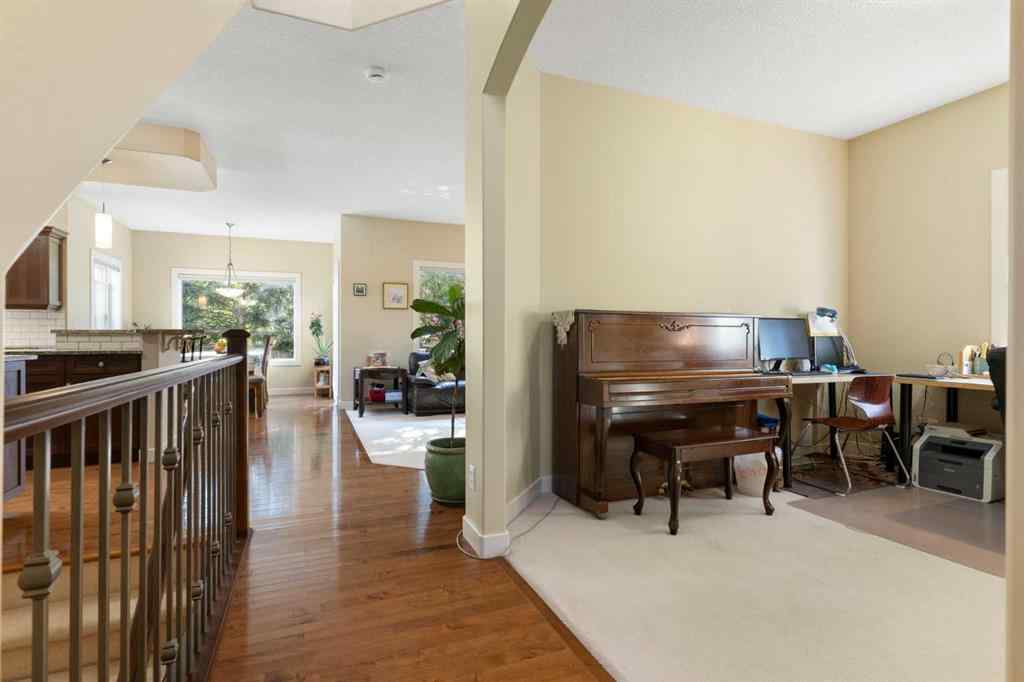 MLS® A2251358 - 46 Tuscany Glen Way NW in Tuscany Calgary, Residential