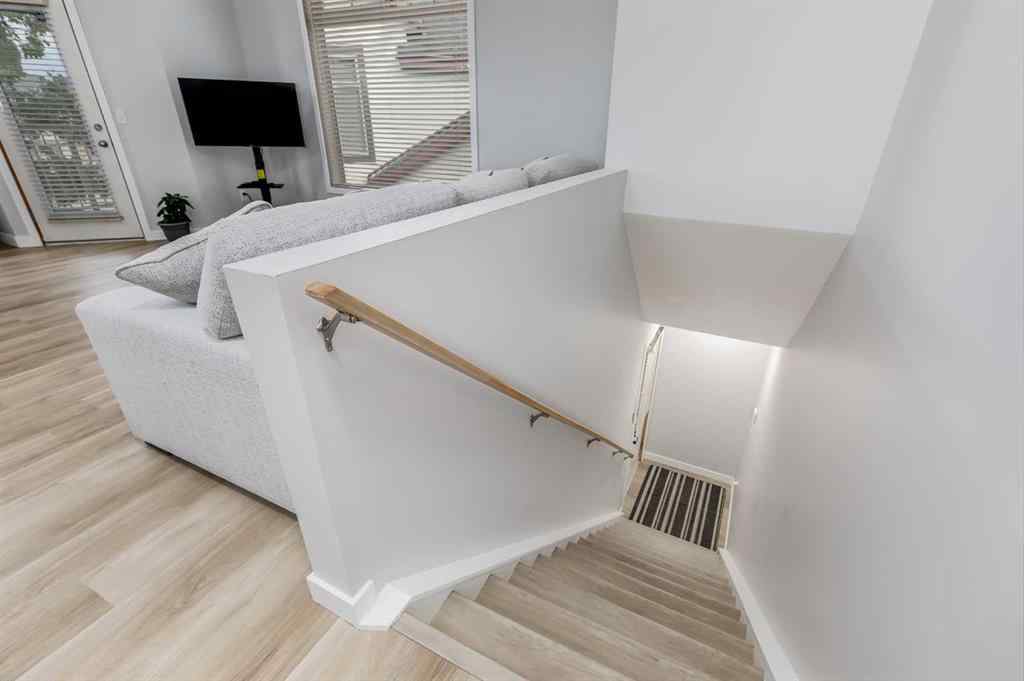 MLS® A2251367 - Unit #201 11 Everridge Square SW in Evergreen Calgary, Residential
