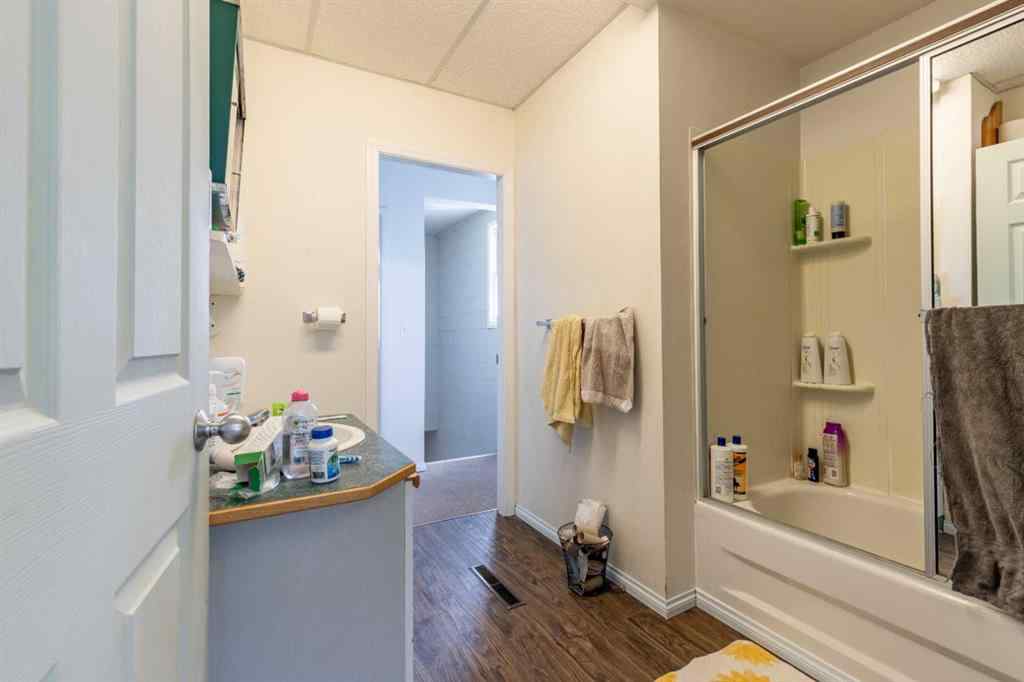 MLS® A2251369 - 966 Main Street  in NONE Pincher Creek, Commercial