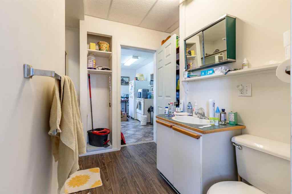 MLS® A2251369 - 966 Main Street  in NONE Pincher Creek, Commercial