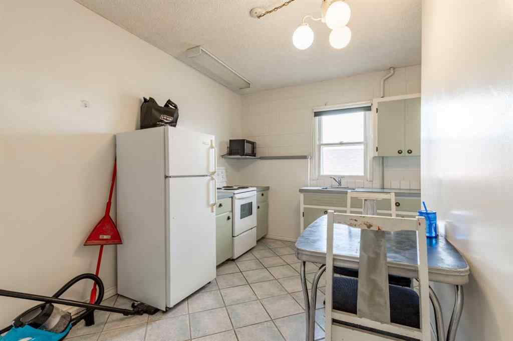 MLS® A2251369 - 966 Main Street  in NONE Pincher Creek, Commercial