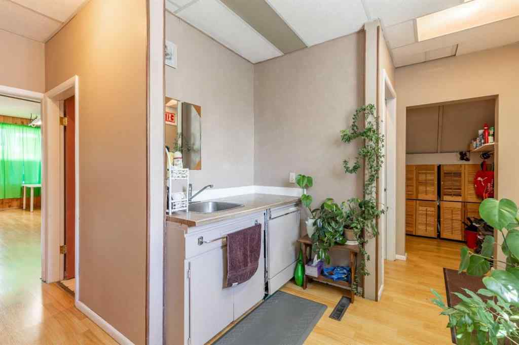 MLS® A2251369 - 966 Main Street  in NONE Pincher Creek, Commercial