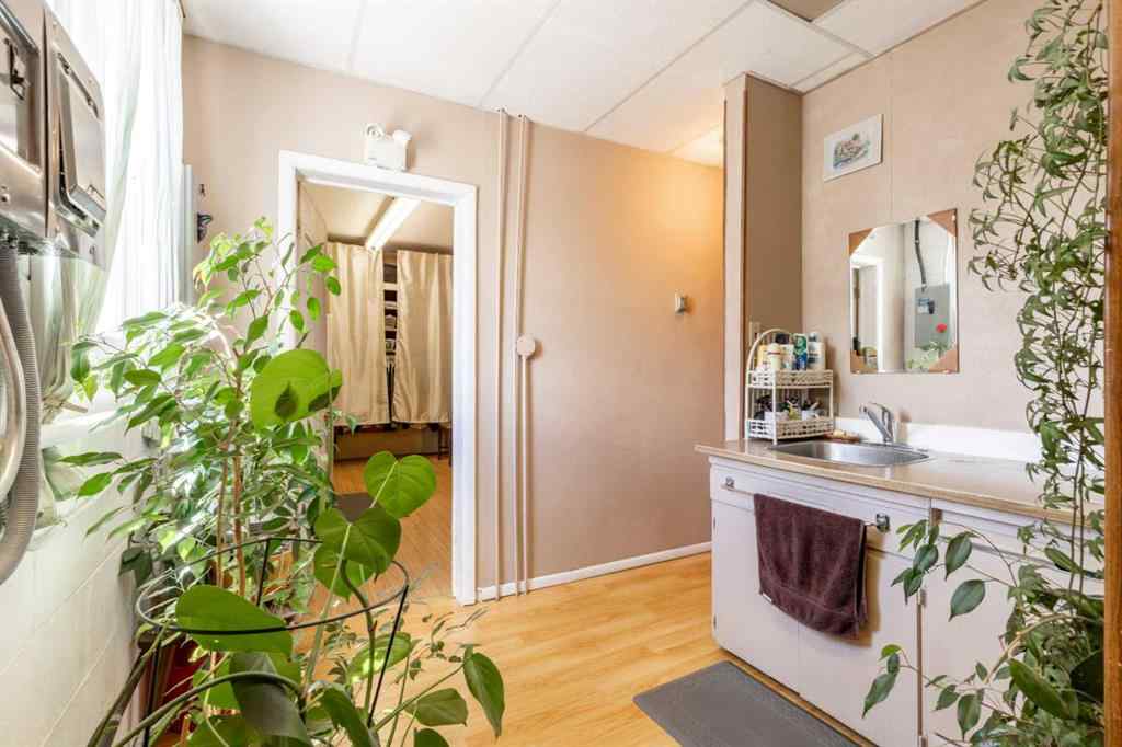 MLS® A2251369 - 966 Main Street  in NONE Pincher Creek, Commercial