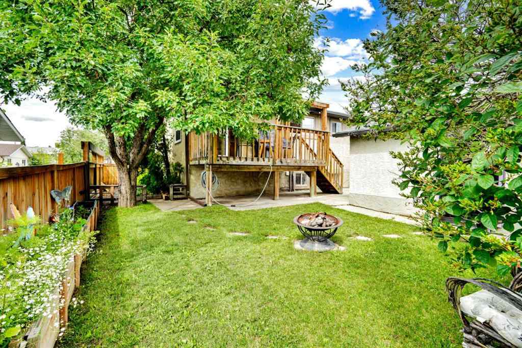 MLS® A2251372 - 16 Rundleson Way NE in Rundle Calgary, Residential