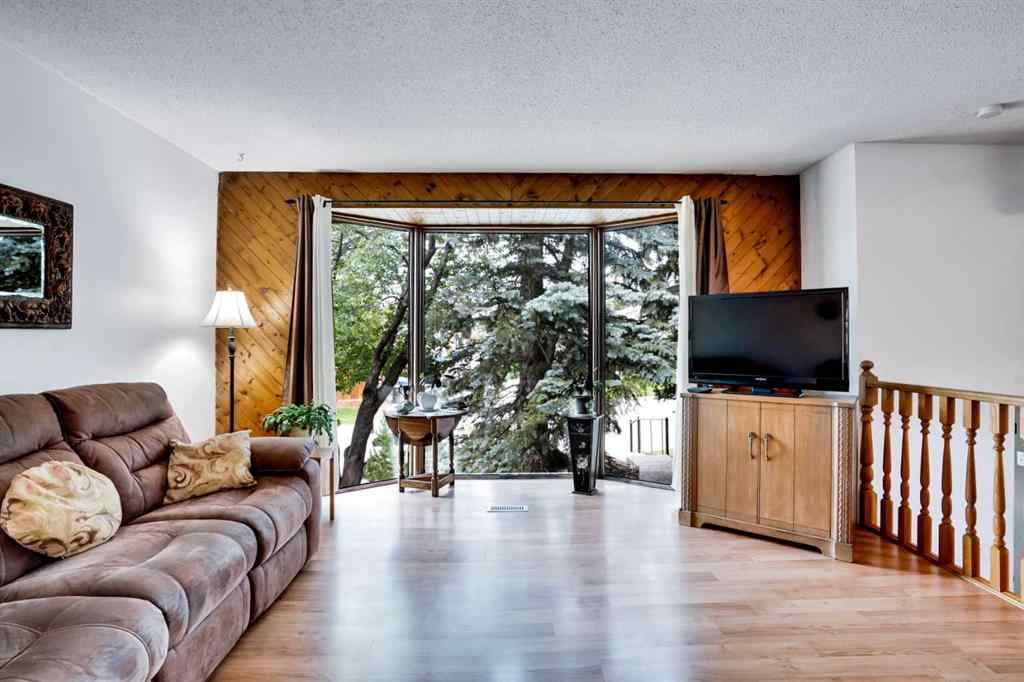 MLS® A2251372 - 16 Rundleson Way NE in Rundle Calgary, Residential