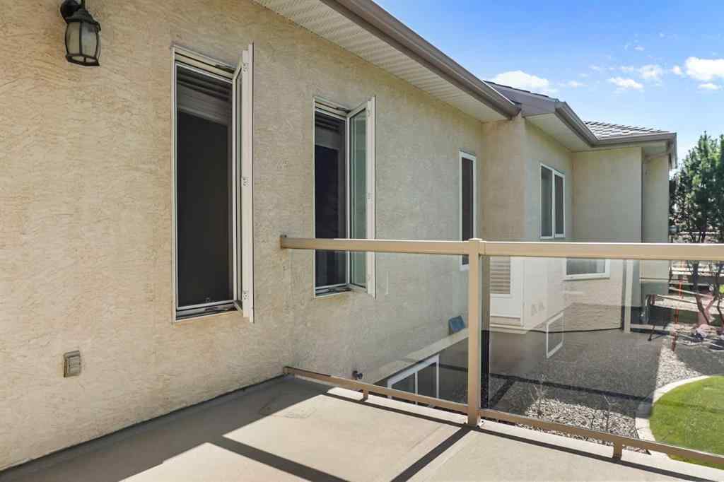 MLS® A2251373 - Unit #1 240 Heritage Boulevard W in Heritage Heights Lethbridge, Residential
