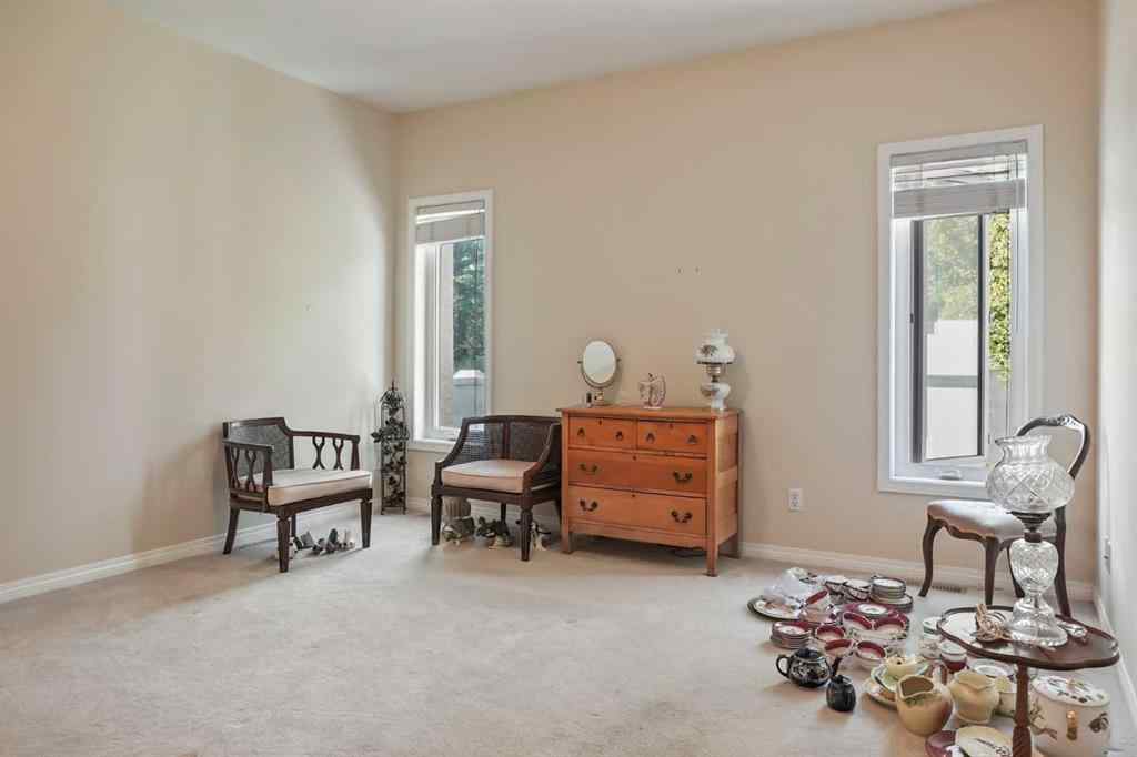 MLS® A2251373 - Unit #1 240 Heritage Boulevard W in Heritage Heights Lethbridge, Residential