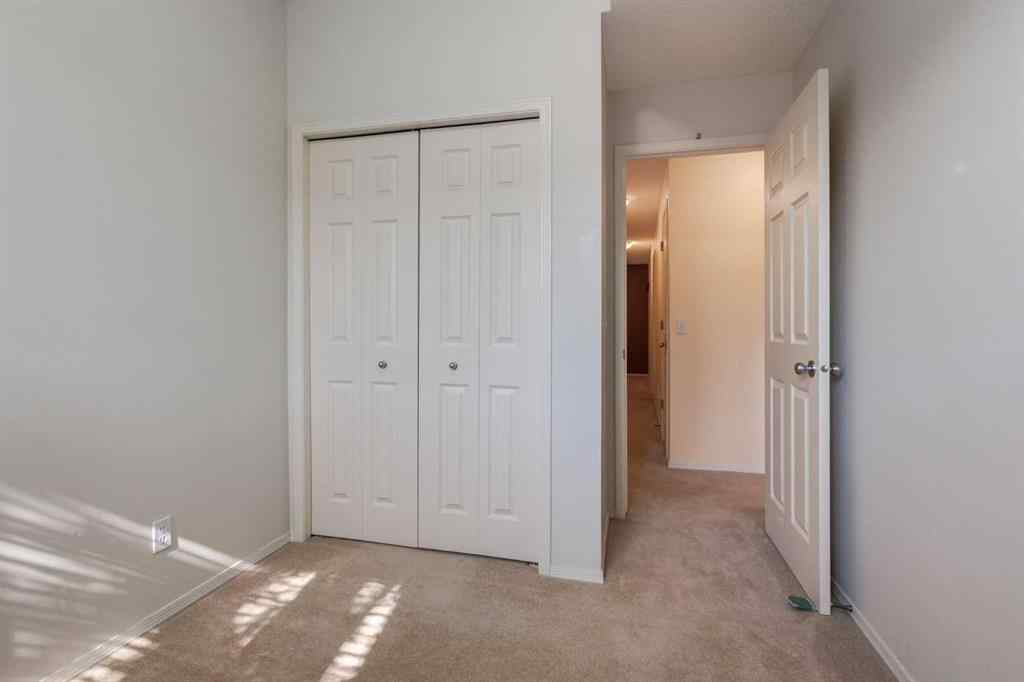 MLS® A2251374 - Unit #7 29 Springborough Boulevard SW in Springbank Hill Calgary, Residential