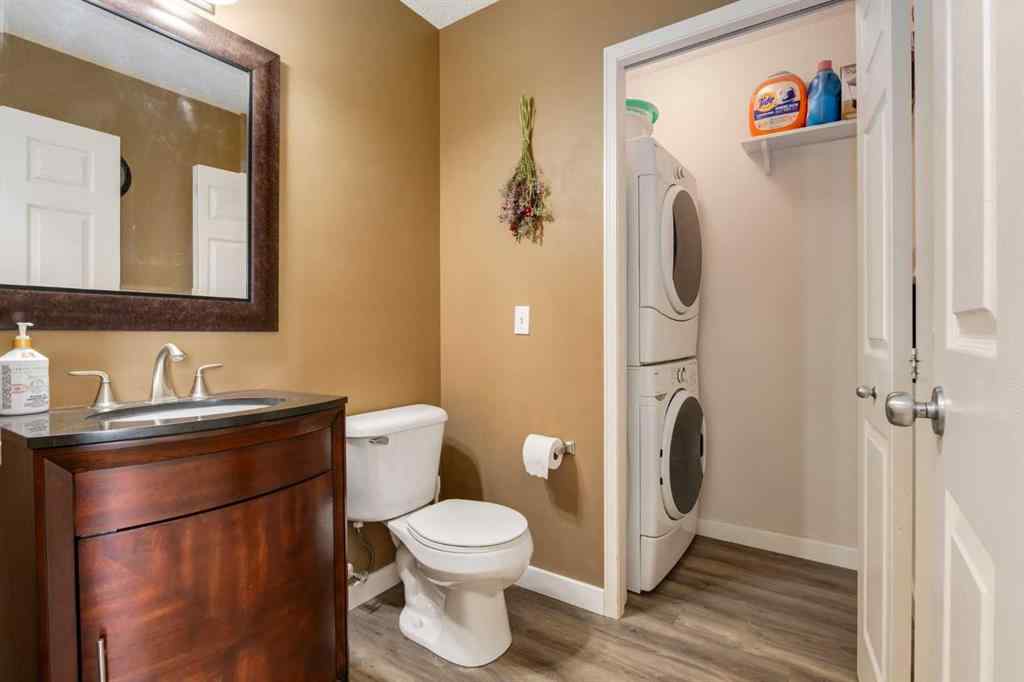 MLS® A2251374 - Unit #7 29 Springborough Boulevard SW in Springbank Hill Calgary, Residential