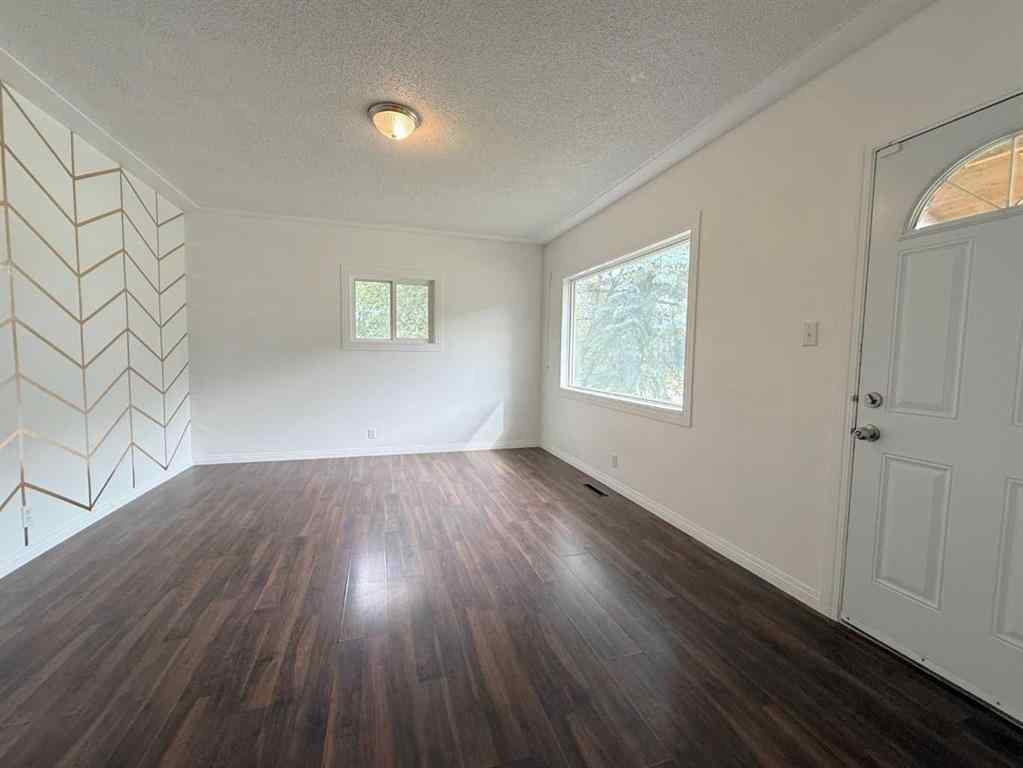 MLS® A2251375 - 4701 47 Avenue   in Athabasca Town Athabasca, Residential