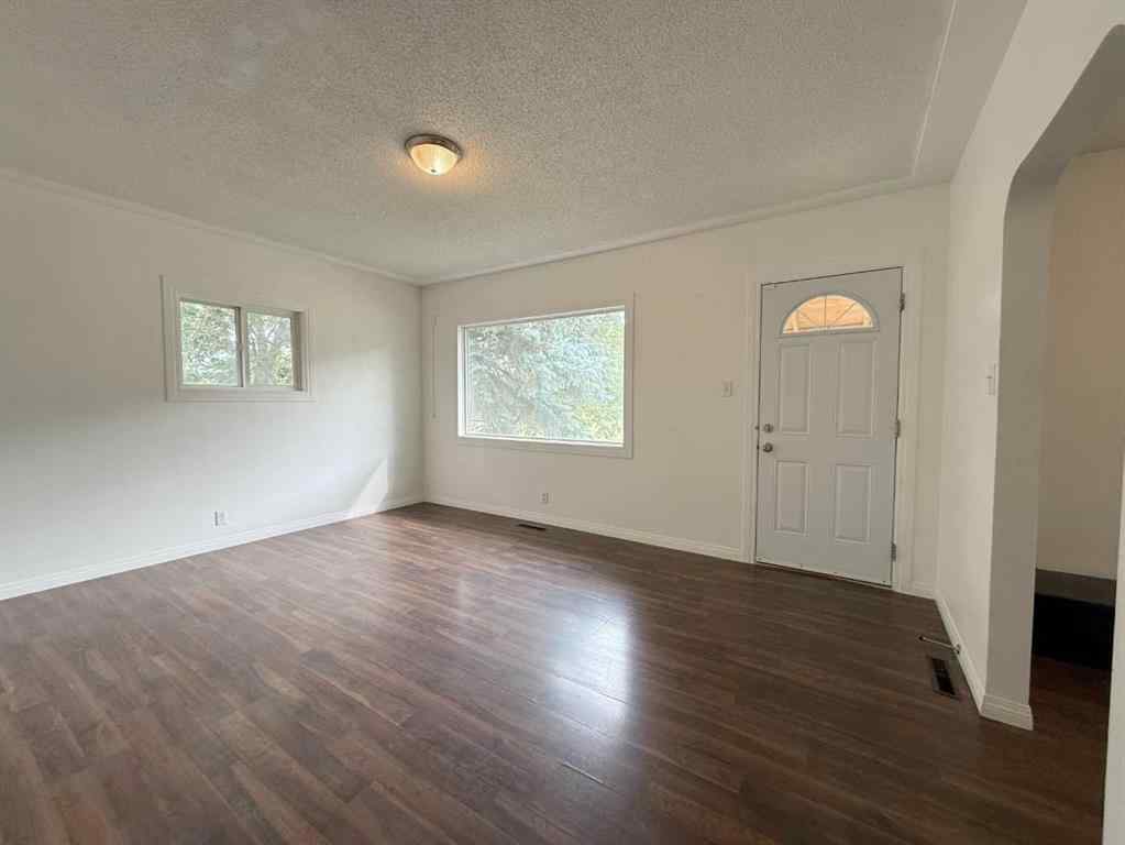 MLS® A2251375 - 4701 47 Avenue   in Athabasca Town Athabasca, Residential