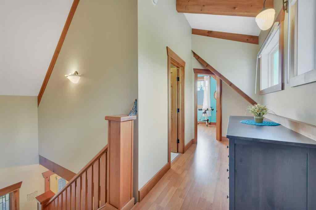 MLS® A2251376 - 460 Summer Crescent  in Meridian Beach Rural Ponoka County, Residential