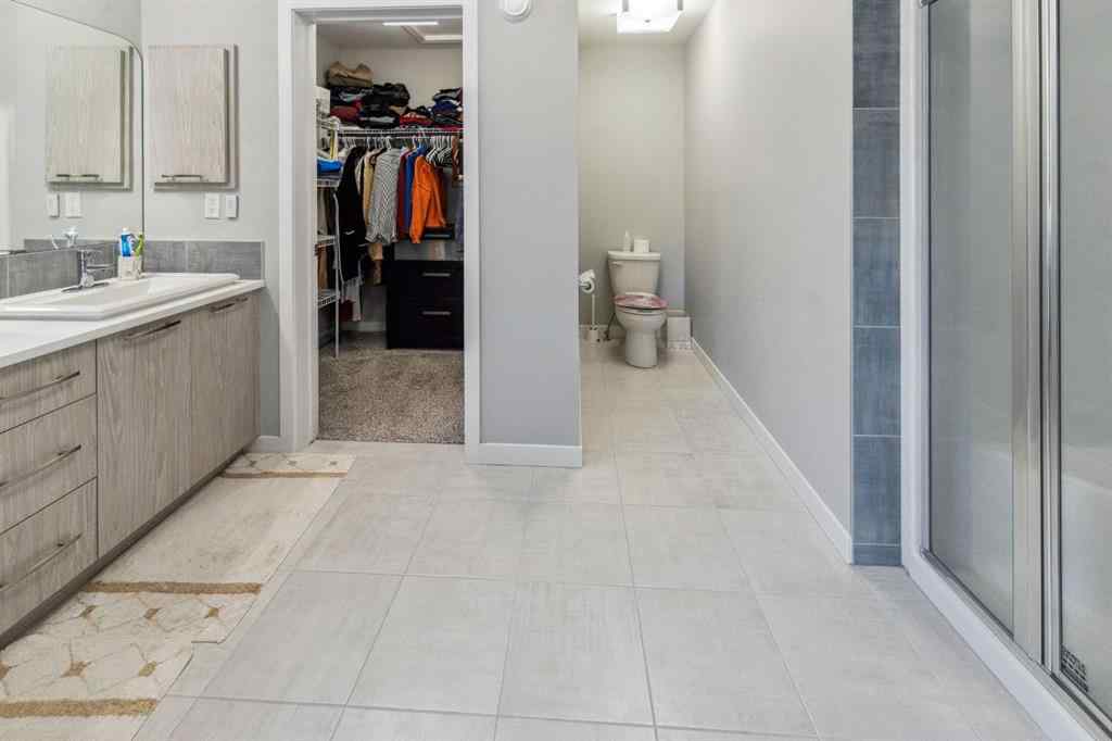 MLS® A2251379 - 428 Chinook Gate Square  in Chinook Gate Airdrie, Residential
