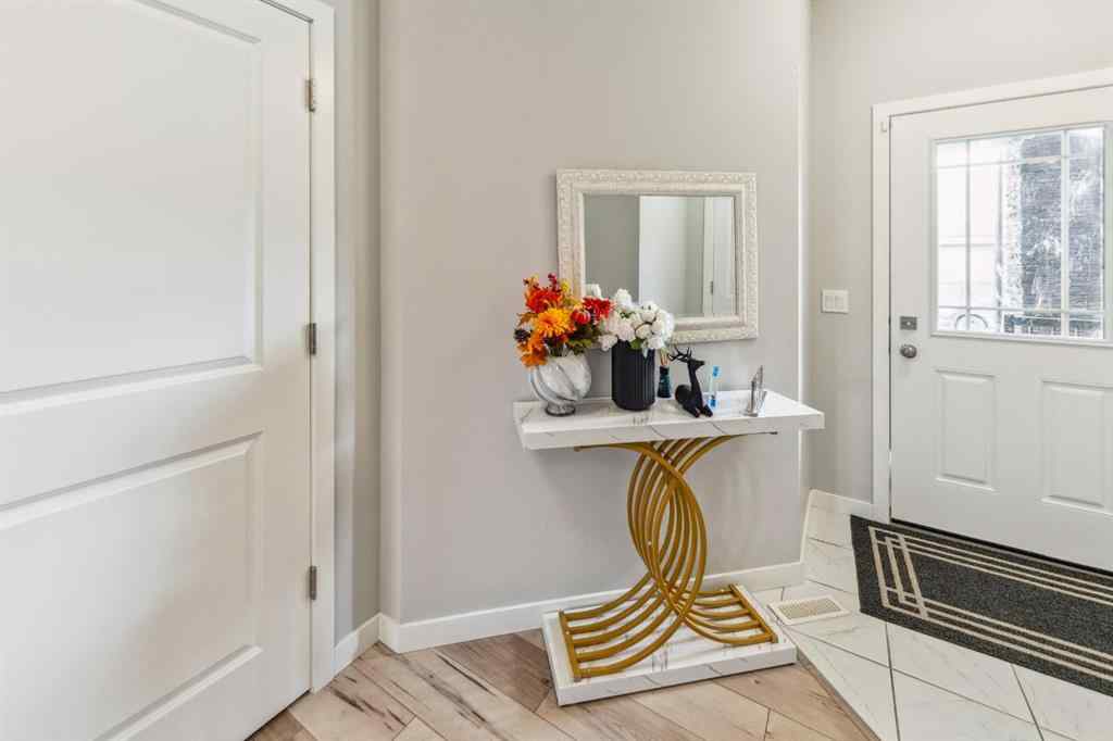MLS® A2251379 - 428 Chinook Gate Square  in Chinook Gate Airdrie, Residential