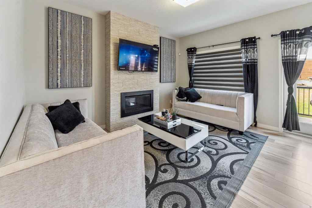 MLS® A2251379 - 428 Chinook Gate Square  in Chinook Gate Airdrie, Residential