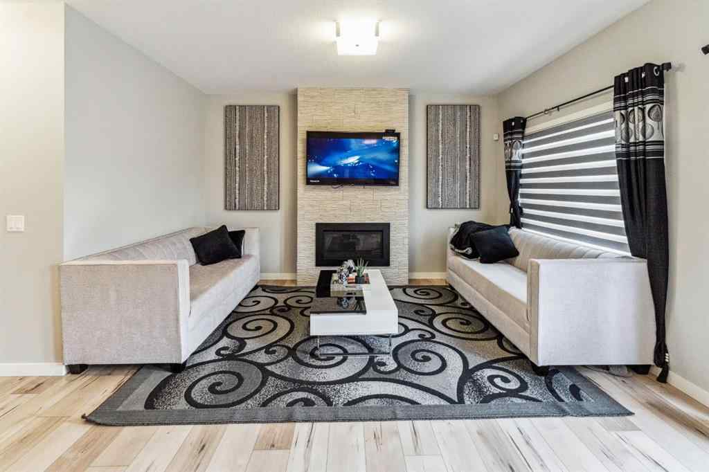 MLS® A2251379 - 428 Chinook Gate Square  in Chinook Gate Airdrie, Residential