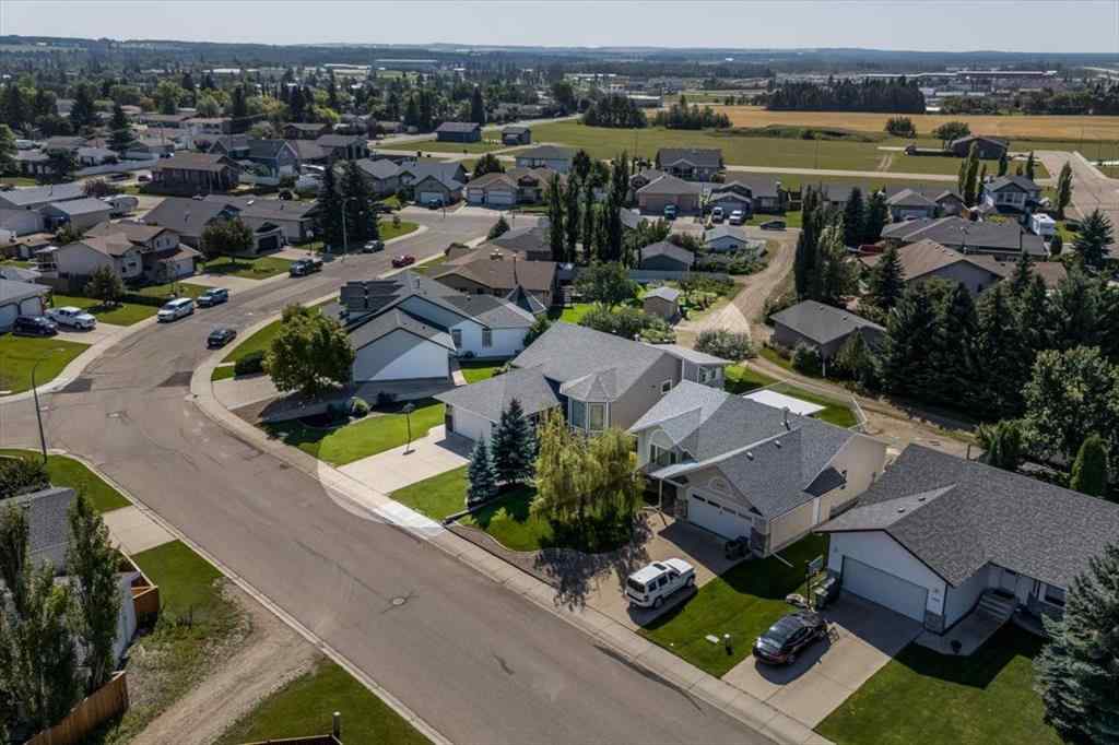 MLS® A2251384 - 6401 55 Avenue  in Lucas Heights Ponoka, Residential