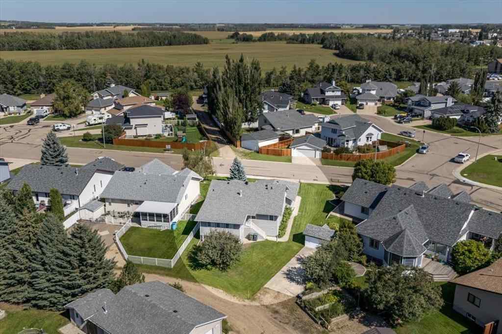 MLS® A2251384 - 6401 55 Avenue  in Lucas Heights Ponoka, Residential