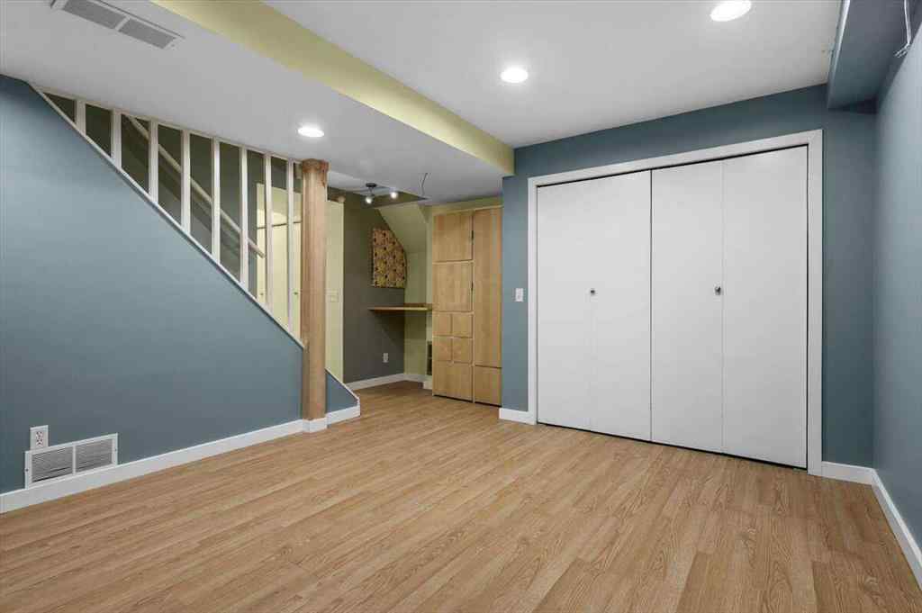 MLS® A2251385 - 907 36B Street NW in Parkdale Calgary, Residential