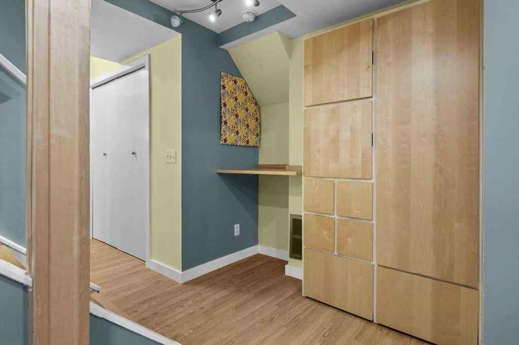 MLS® A2251385 - 907 36B Street NW in Parkdale Calgary, Residential