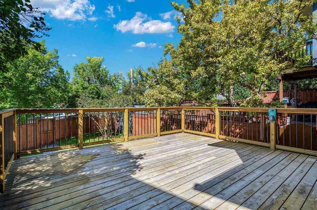 MLS® A2251385 - 907 36B Street NW in Parkdale Calgary, Residential
