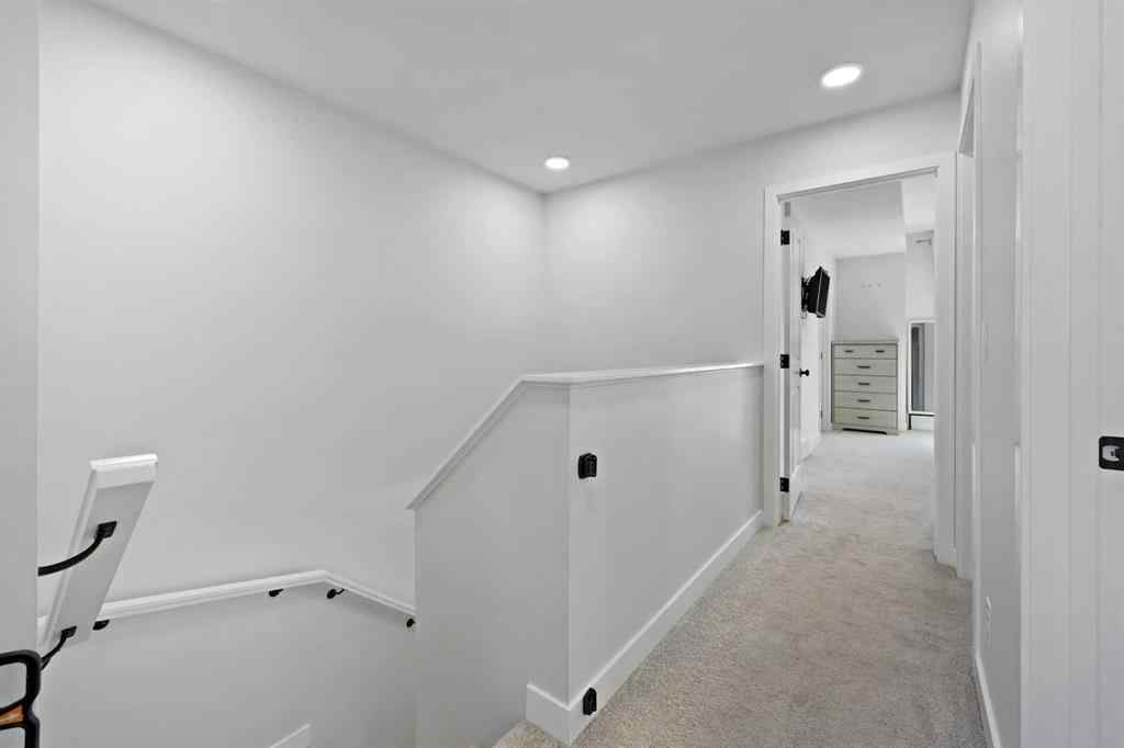 MLS® A2251386 - 656 Savanna Boulevard NE in Saddle Ridge Calgary, Residential