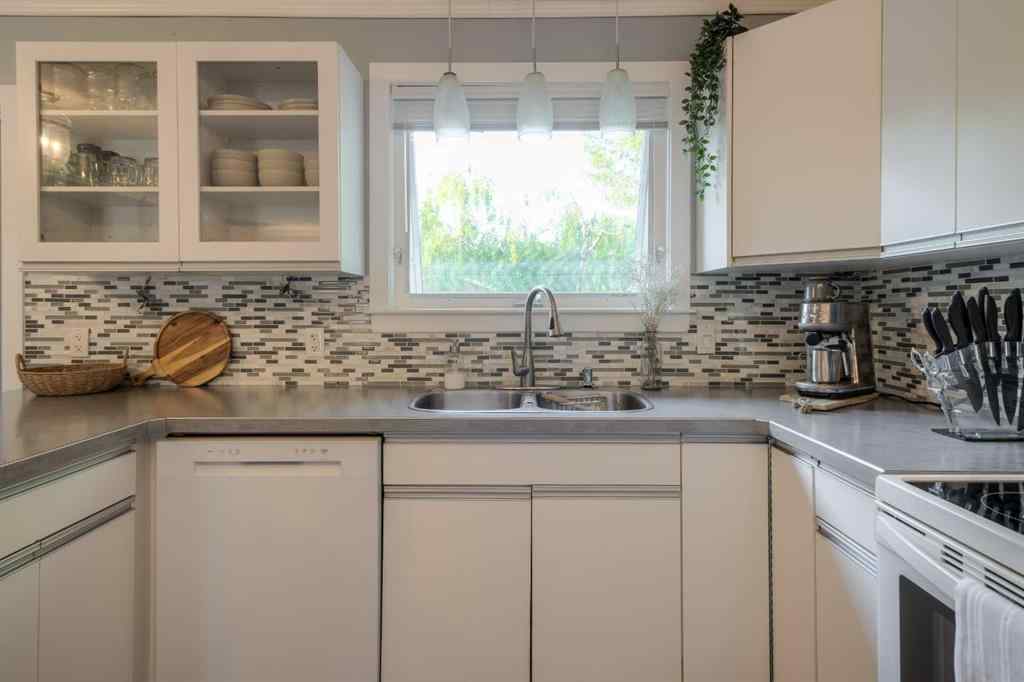 MLS® A2251391 - 2309 22 Avenue  in NONE Coaldale, Residential