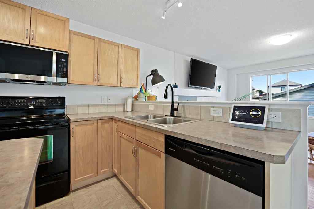 MLS® A2251392 - 128 Everglen Road SW in Evergreen Calgary, Residential