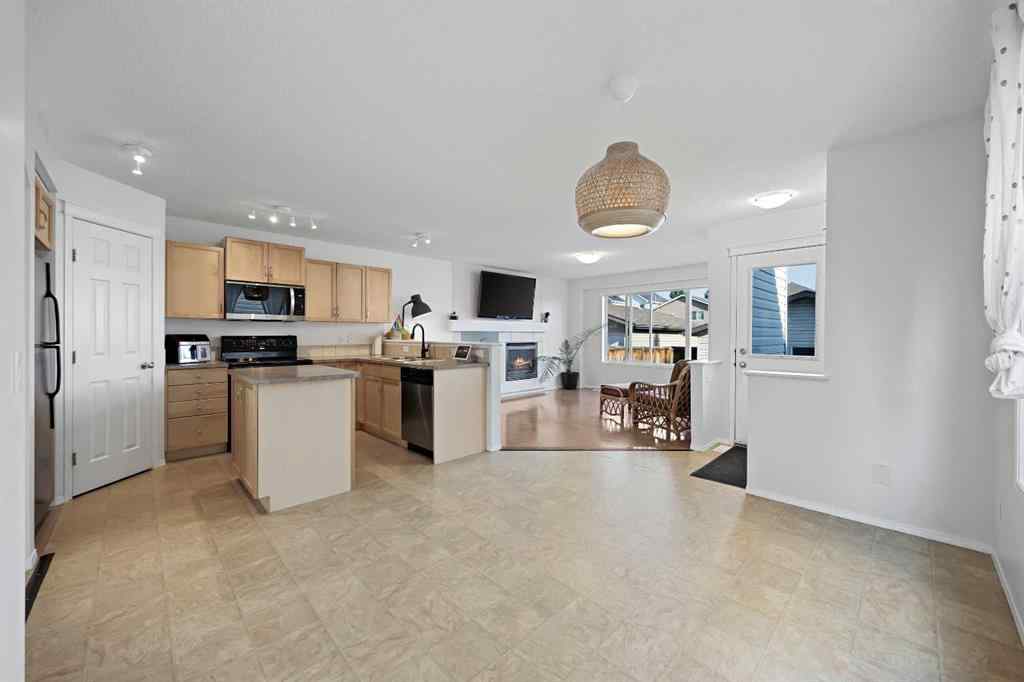 MLS® A2251392 - 128 Everglen Road SW in Evergreen Calgary, Residential