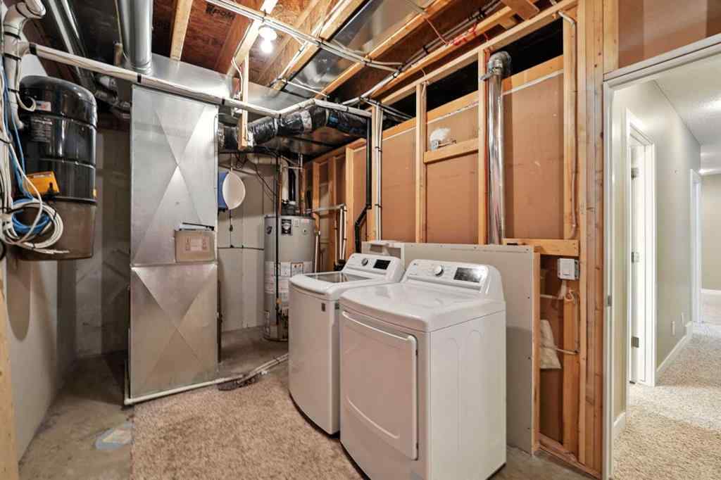 MLS® A2251393 - 124 Kingsbridge Way SE in Kings Heights Airdrie, Residential