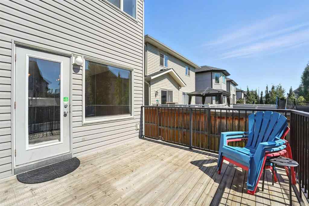 MLS® A2251393 - 124 Kingsbridge Way SE in Kings Heights Airdrie, Residential