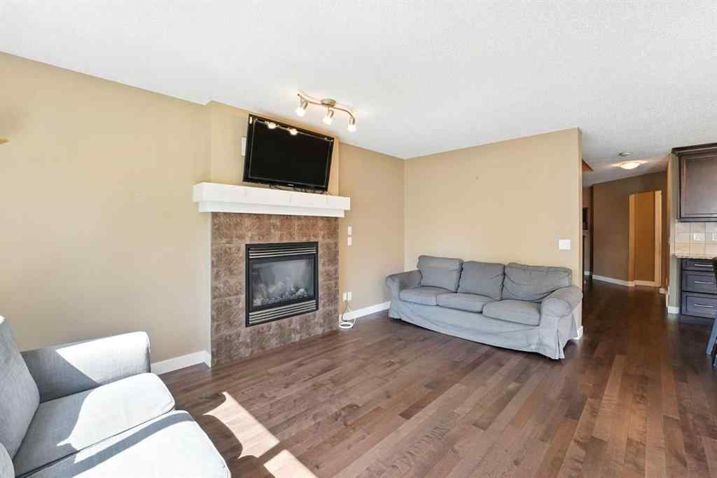 MLS® A2251393 - 124 Kingsbridge Way SE in Kings Heights Airdrie, Residential