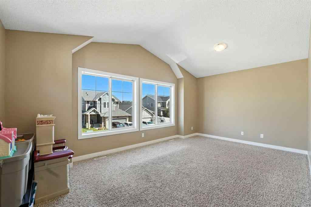 MLS® A2251393 - 124 Kingsbridge Way SE in Kings Heights Airdrie, Residential